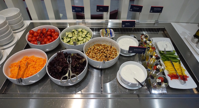 air-serbia-lounge-belgrade-30