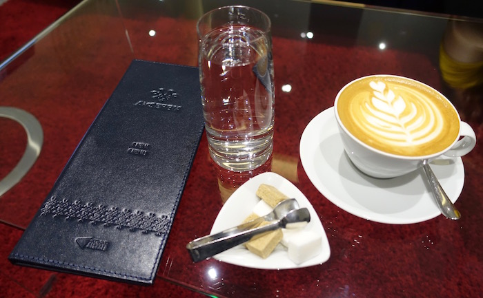 air-serbia-lounge-belgrade-39